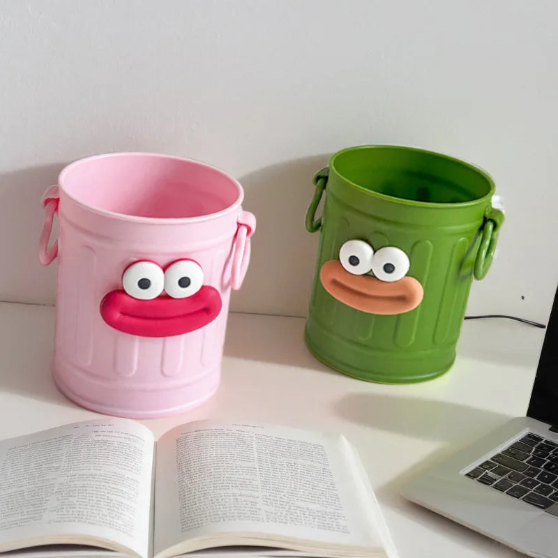 Big Mouth Pencil Holder 