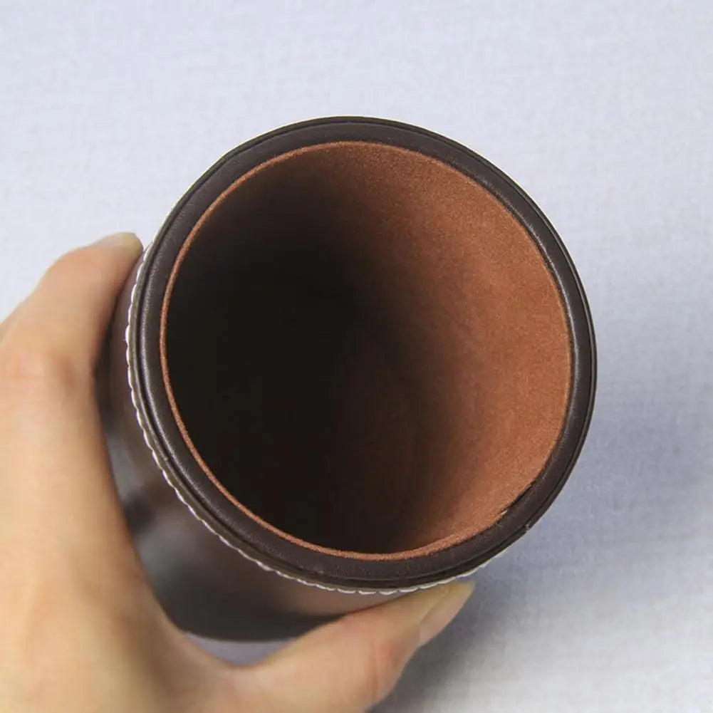 Pen Container 